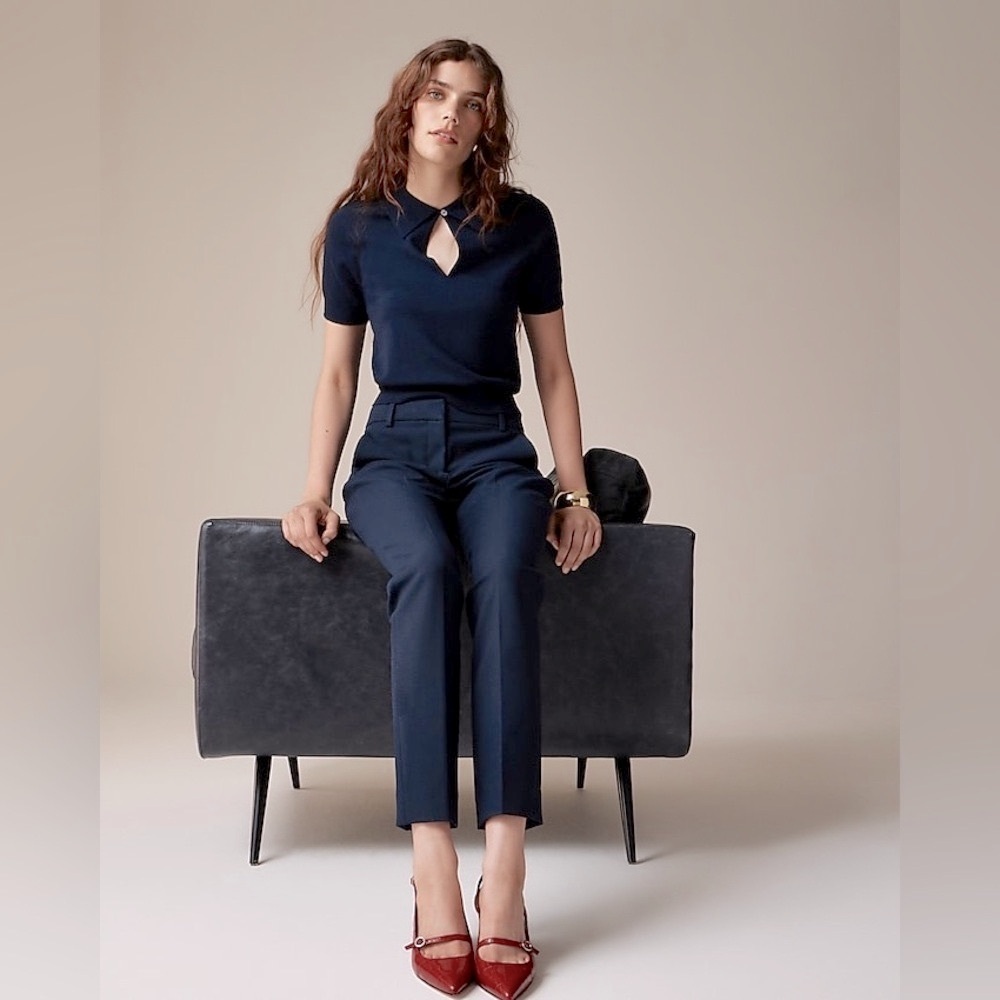 J Crew New Cameron pant in four-season stretch Color Navy Size 4 TALL, NWT